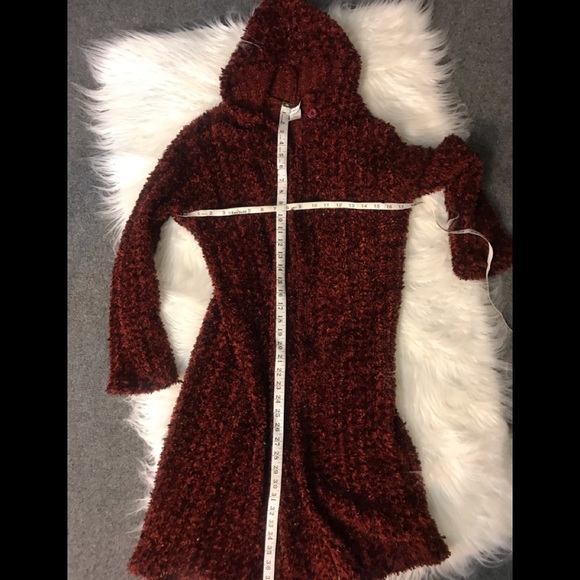 Sweater - Picture 3 of 4